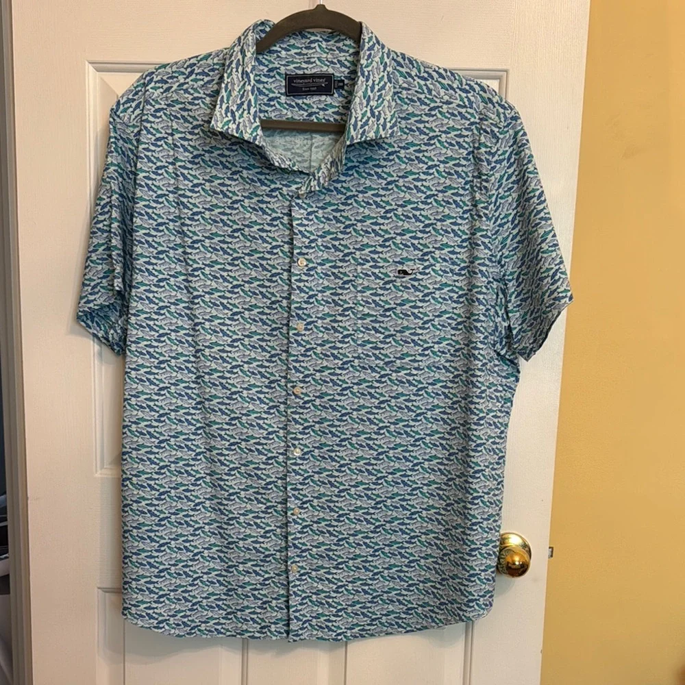 Vineyard Vines Blue Casual Button Down Shirt - Picture 1 of 3